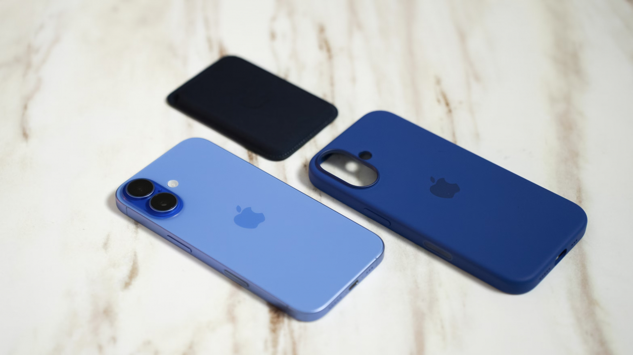 아이폰 16 디자인 혁신: 새로운 색상과 소재로 전환한 Apple의 행보