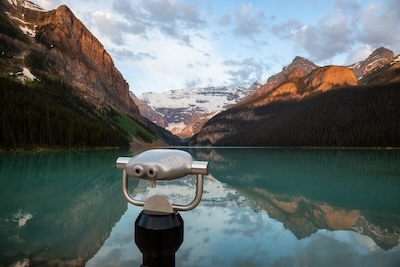 [최신 트렌드] 인터넷 연결 없이도 똑똑하게! 내 손안의 AI 비서, ‘온디바이스 AI’ 시대의 개막